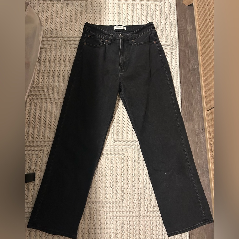 Abercrombie & Fitch Women’s Relaxed Black Jeans